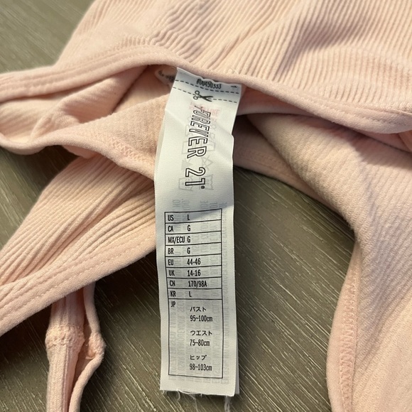 Forever 21 Tank Top Large - Picture 3 of 3